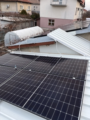 Хибридна покривна ФтЕЦ с мощност 10 kWр - гр. Ботевград