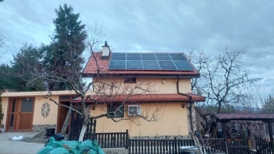 Хибридна покривна ФтЕЦ с мощност 8 kWр - гр. Панагюрище