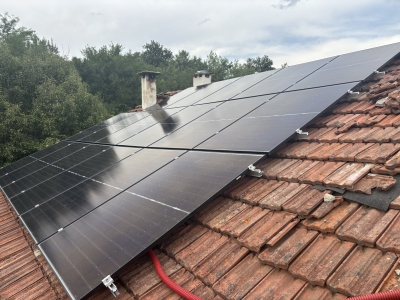 Хибридна покривна ФтЕЦ с мощност 7.65kWр - гр. Габрово