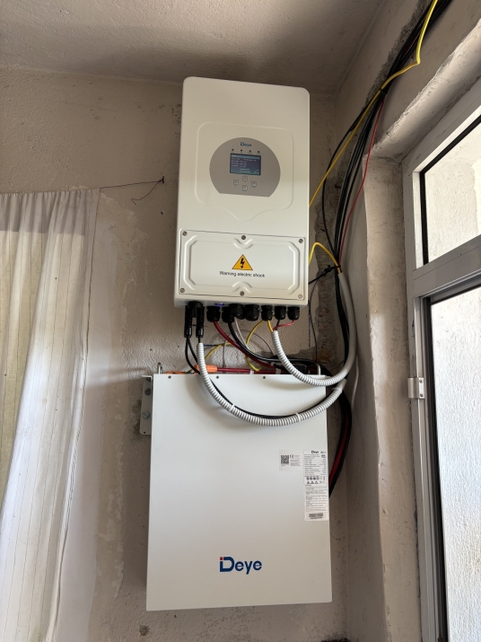 Хибридна покривна ФтЕЦ с мощност 6 kWр - с. Ракитница