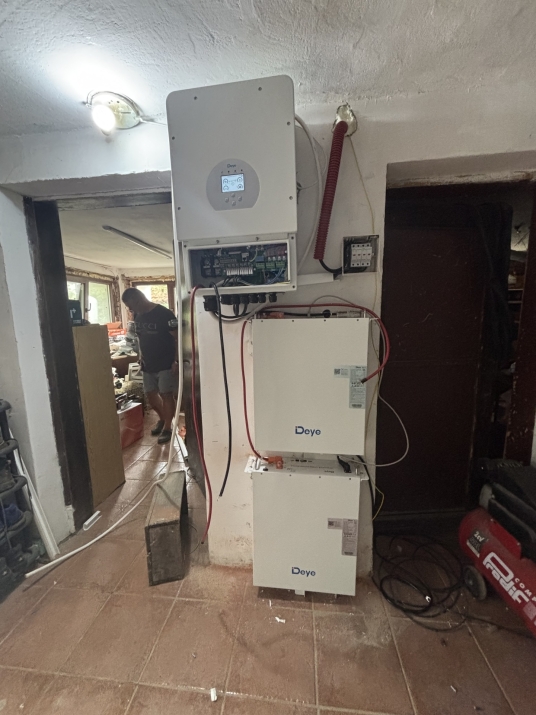 Хибридна покривна ФтЕЦ с мощност 7.65 kWр - гр. Габрово