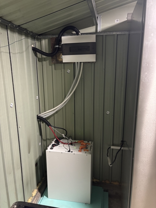 Хибридна покривна ФтЕЦ с мощност 10 kWр - с. Кошарица