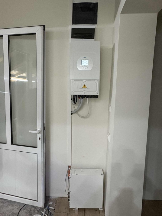 Хибридна покривна ФтЕЦ с мощност 5 kWр - с. Доситеево