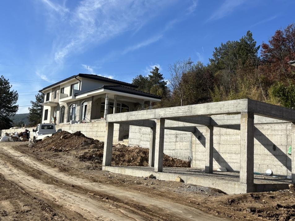 Deye SUN-20K-SG01LP3  + Deye BOS-G 30.72kWh + Risen Solar Full Black 445Wp